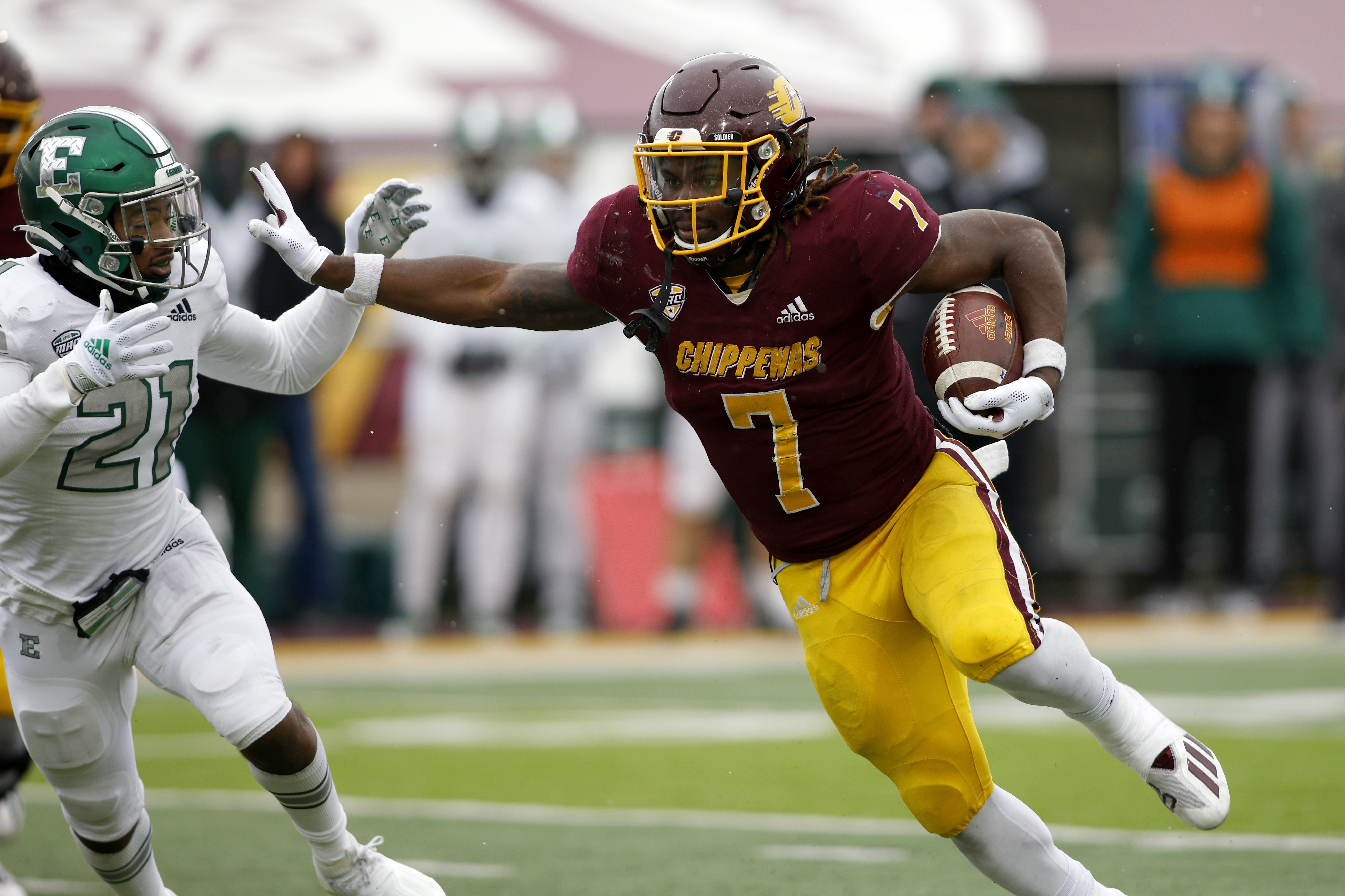 Lew Nichols III, Robert Daniel Jr. Eastern Michigan Central Michigan Football