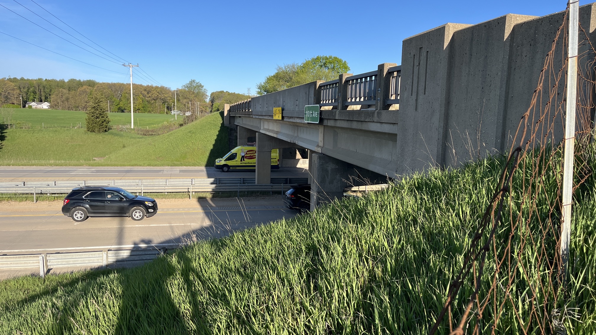US-131 and 110th Ave overpass 02.jpg