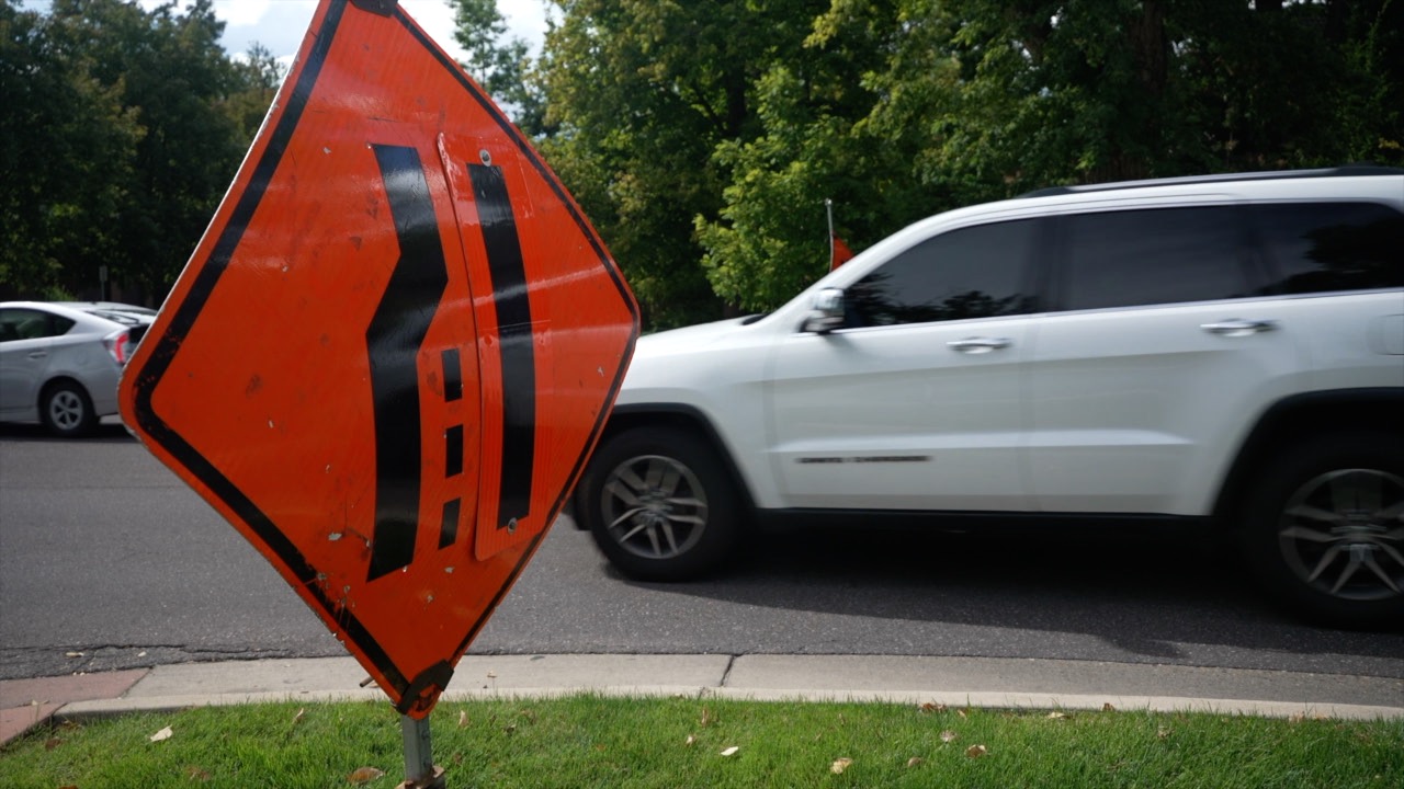 LANES MERGING SIGN.jpg