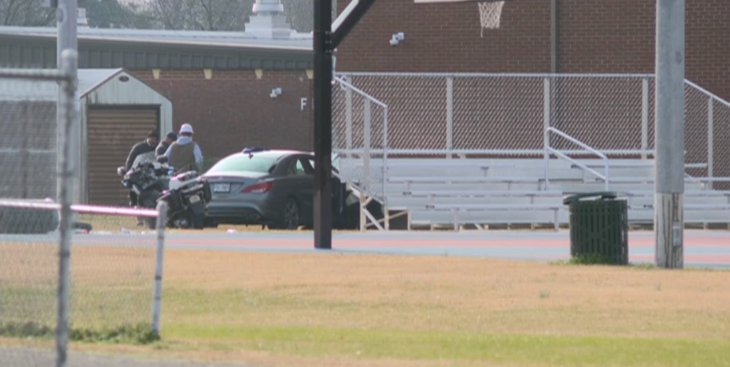 Fairfield Middle School.png