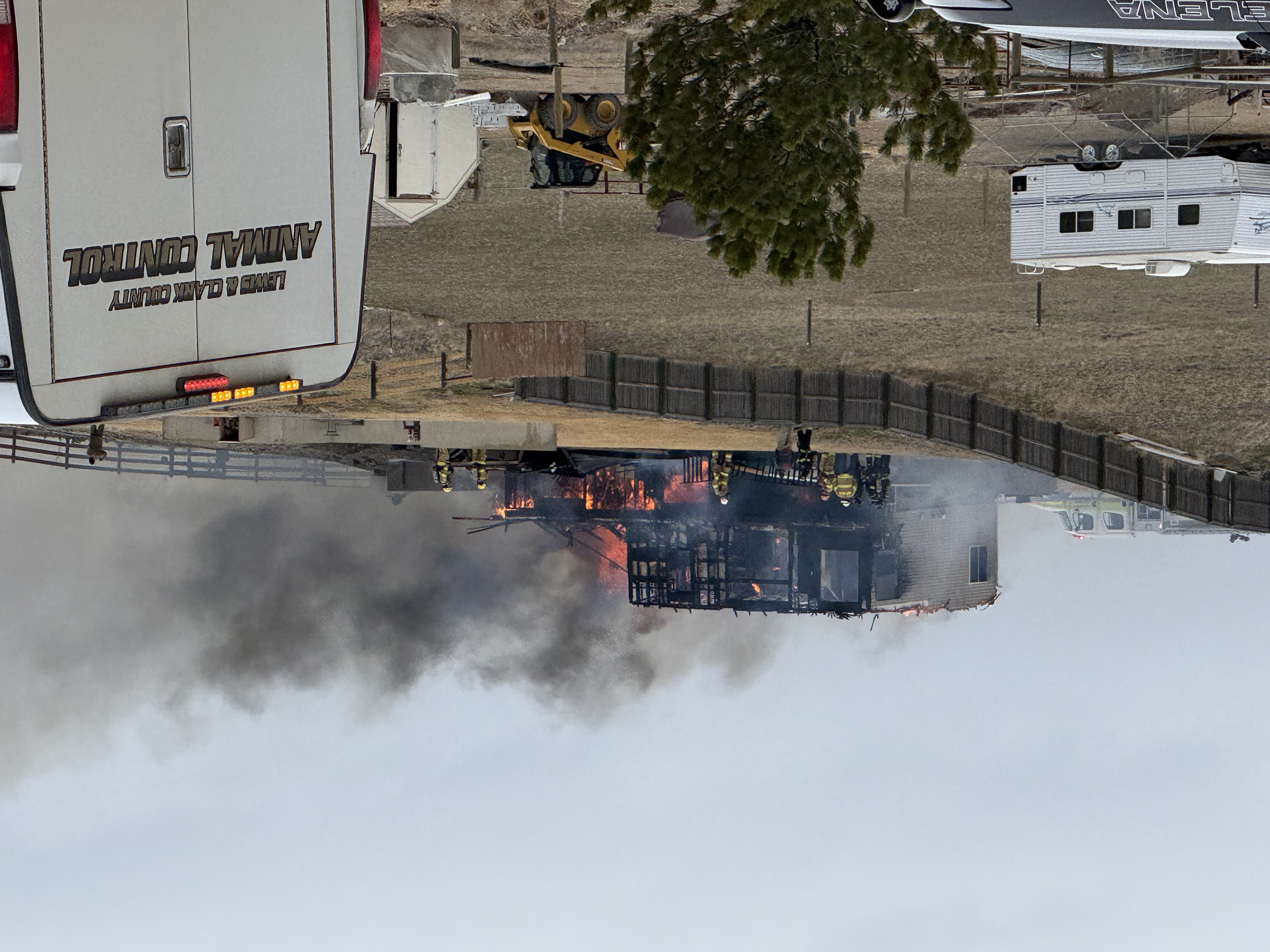 Large structure fire in the Helena Valley
