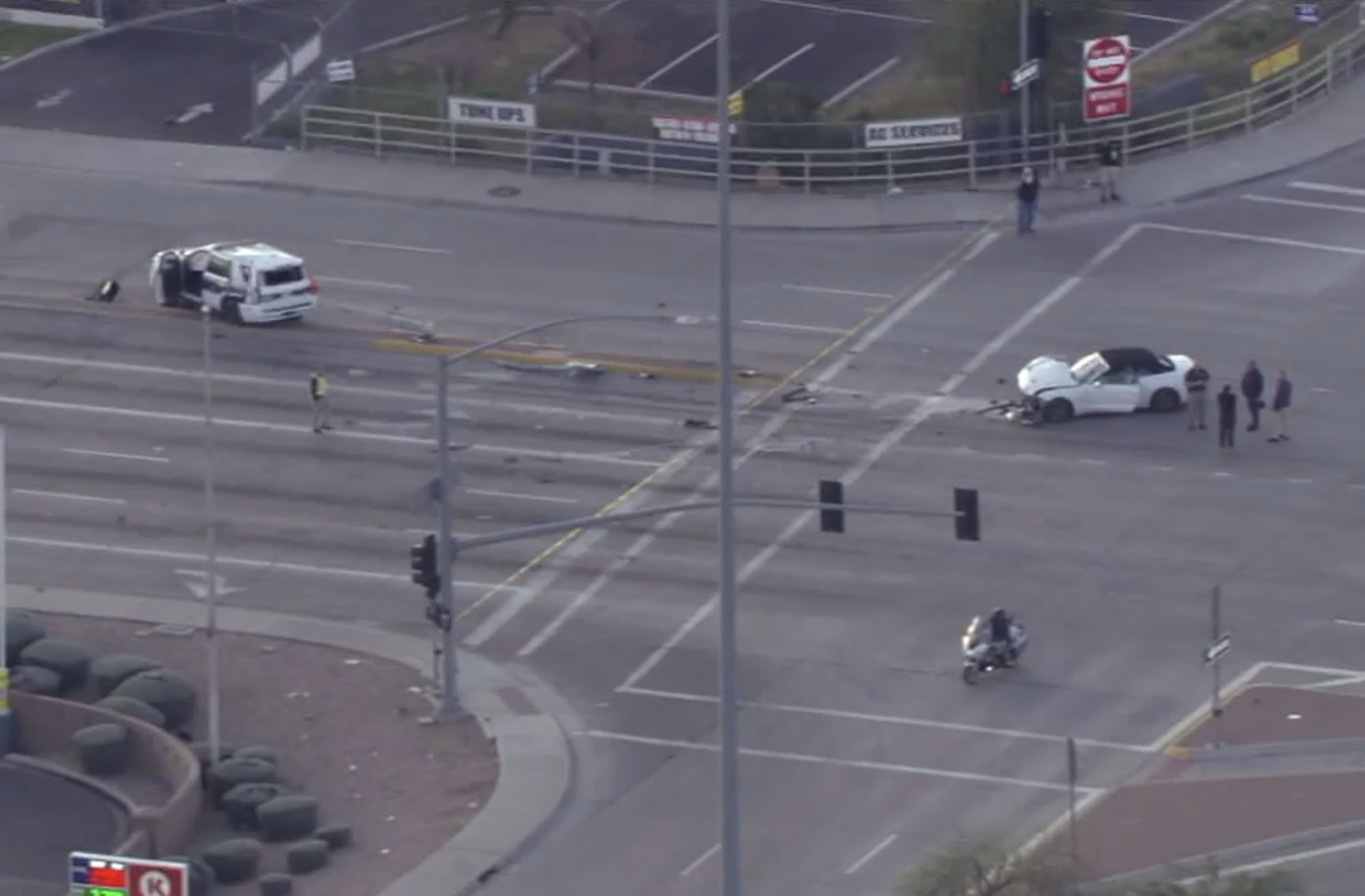 I-17 bethany home police crash