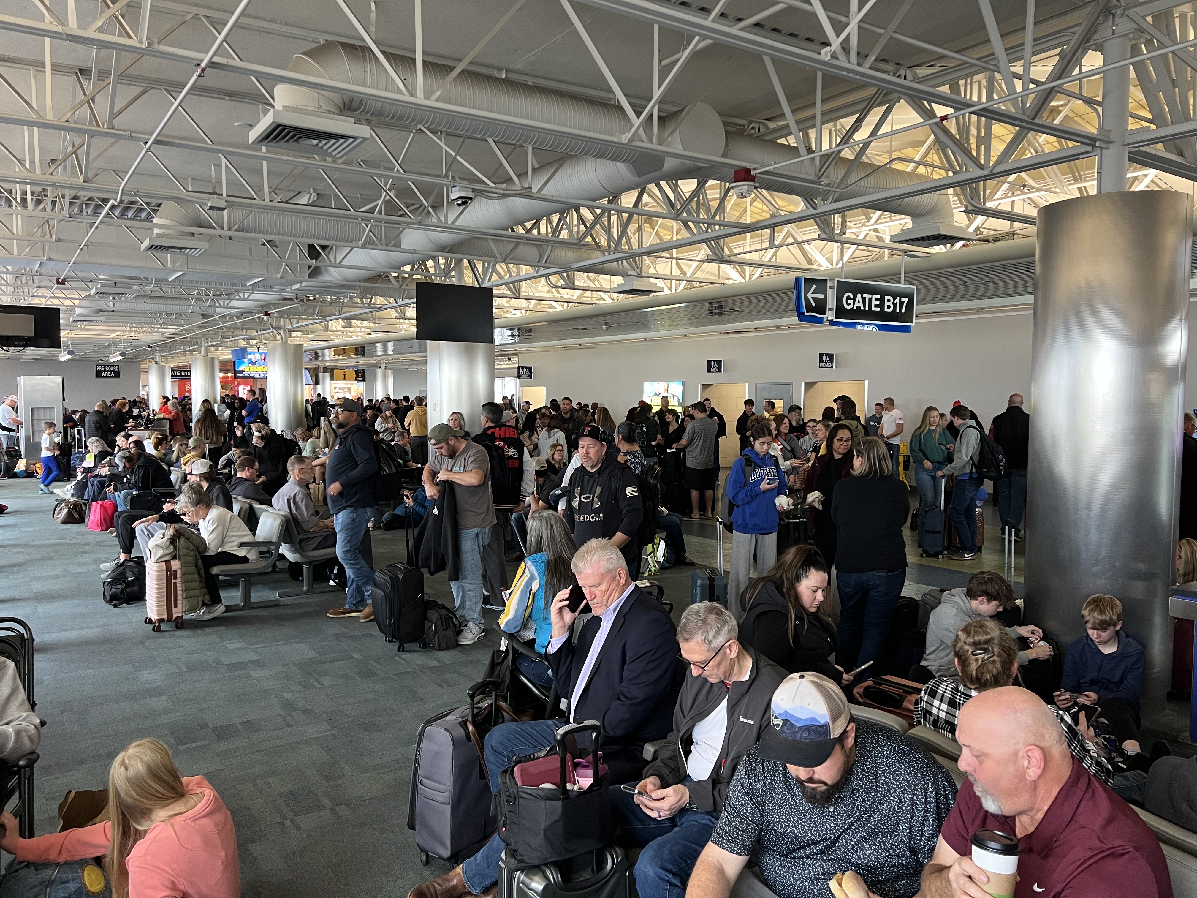 Passengers stranded at Boise Airport