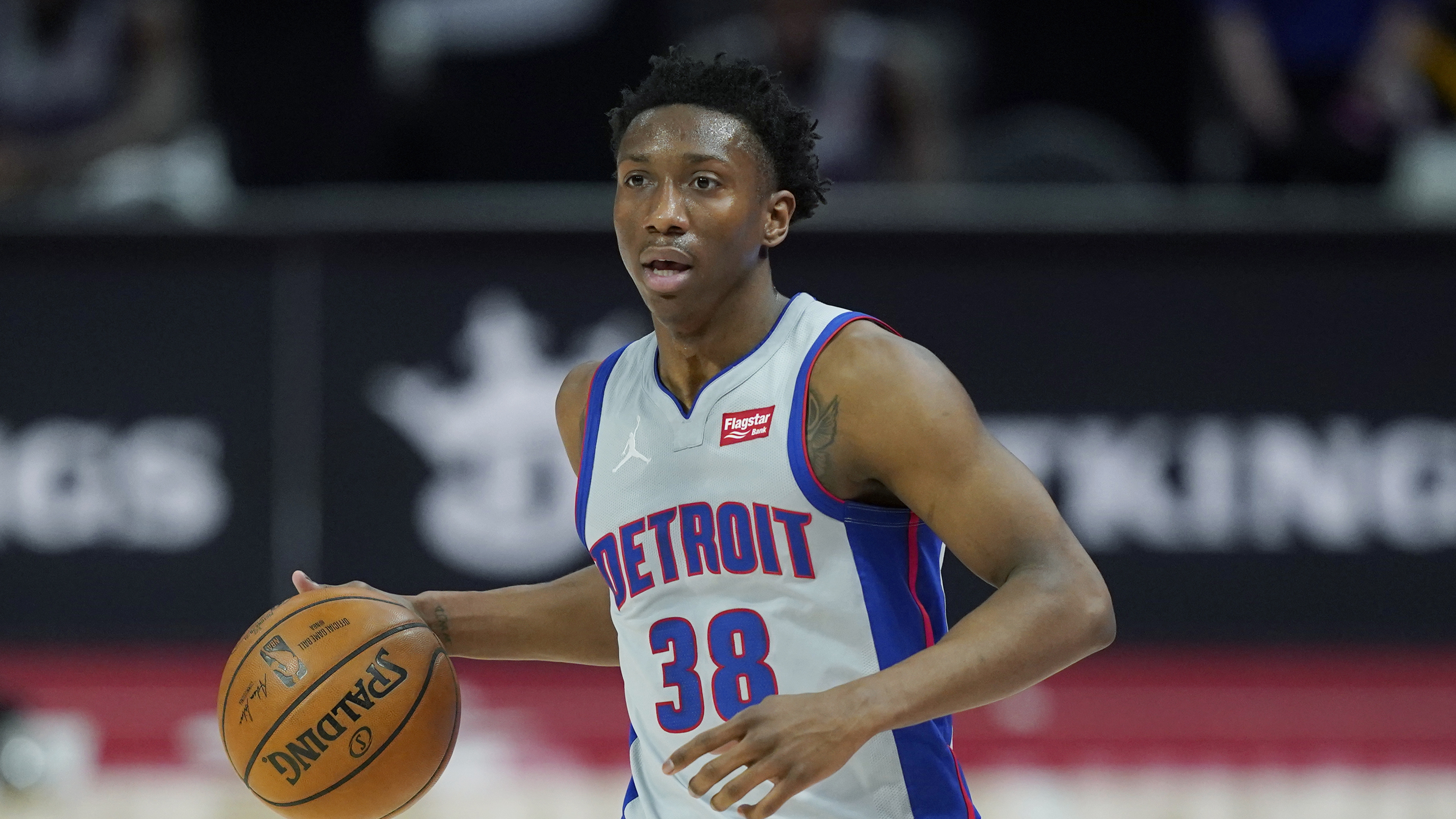 Saben Lee Pistons Basketball