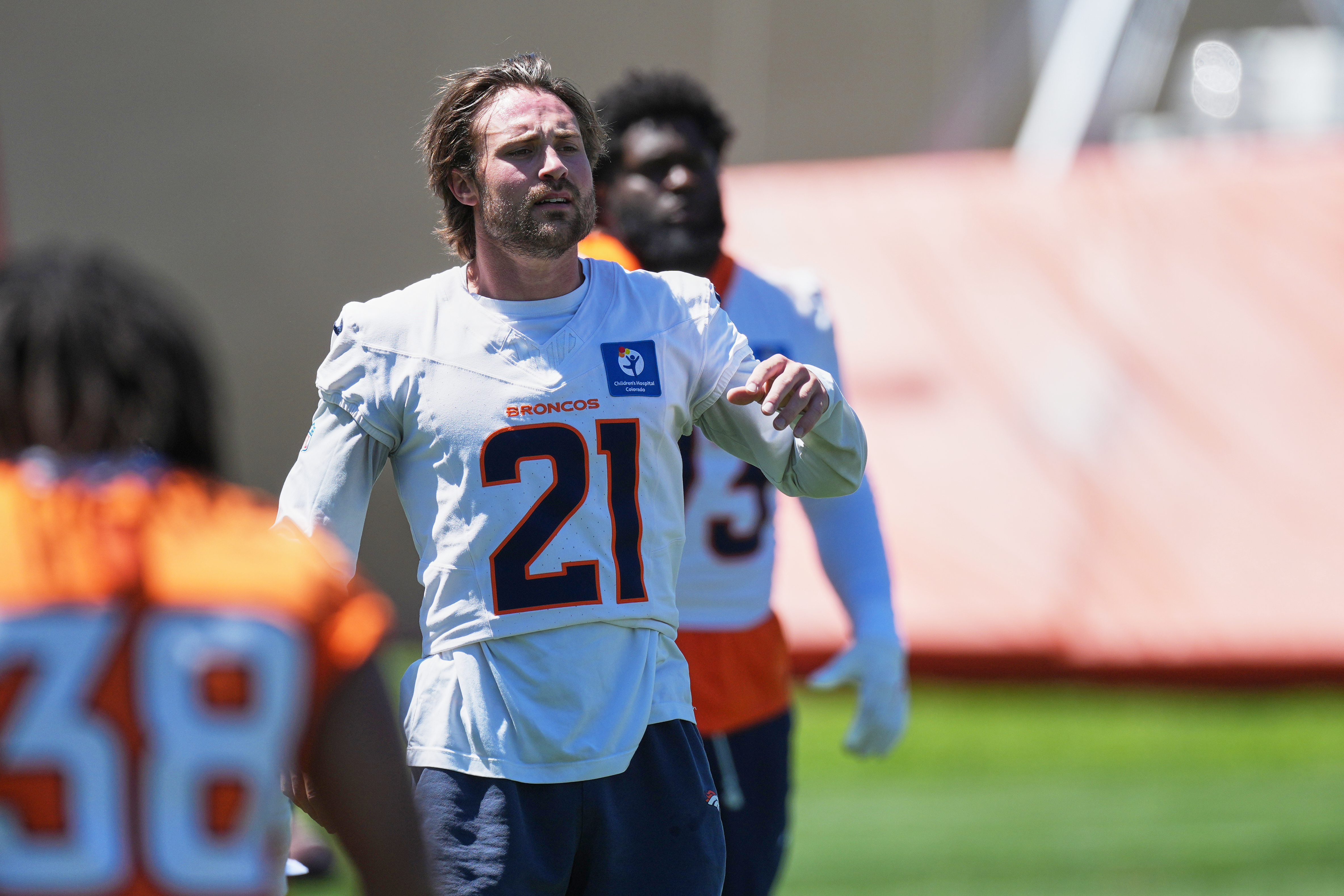 Broncos Moss Football