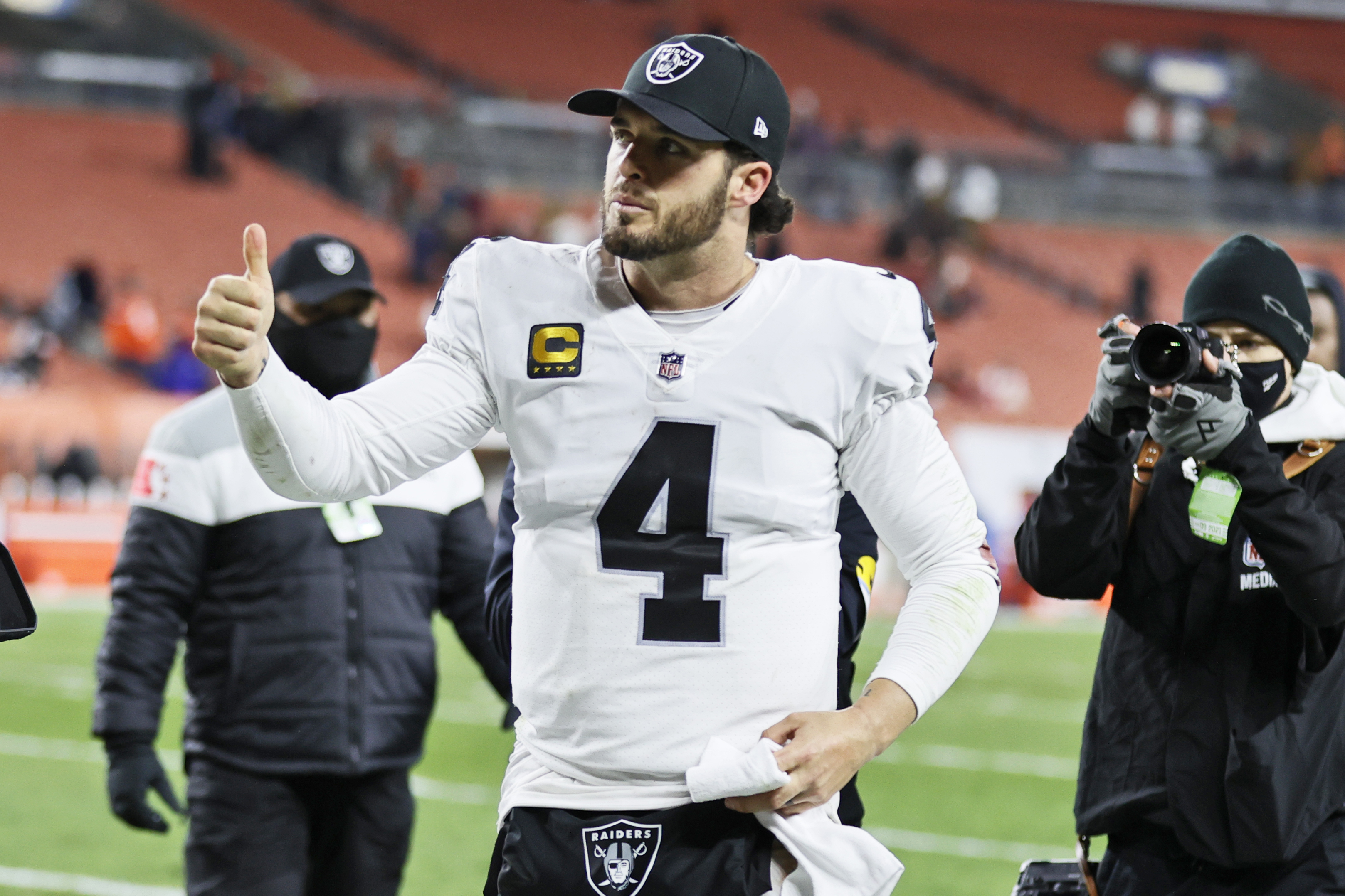 Derek Carr