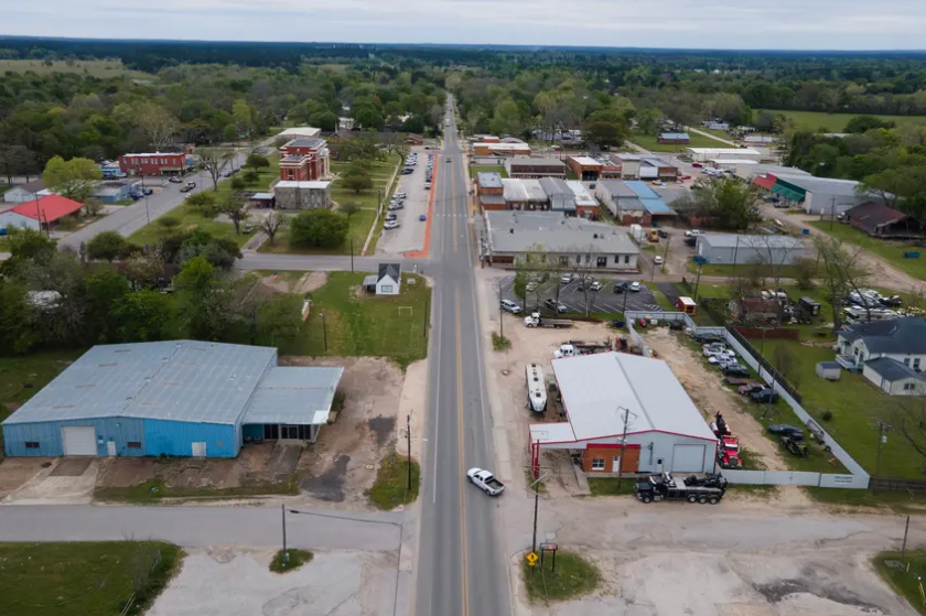 texas rural town.PNG