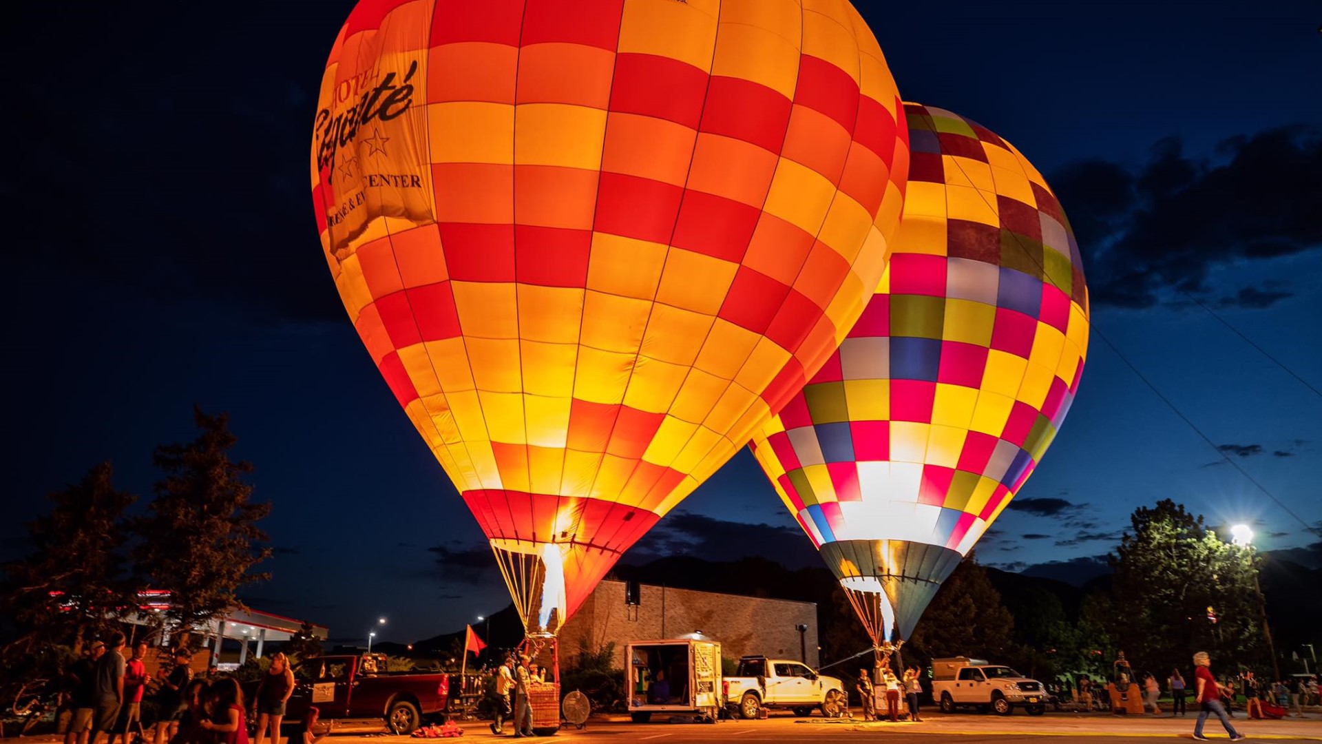 Hot air balloons in Colorado Springs