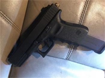 Gun with extended magazine