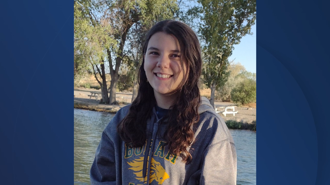 missing teen runaway.png