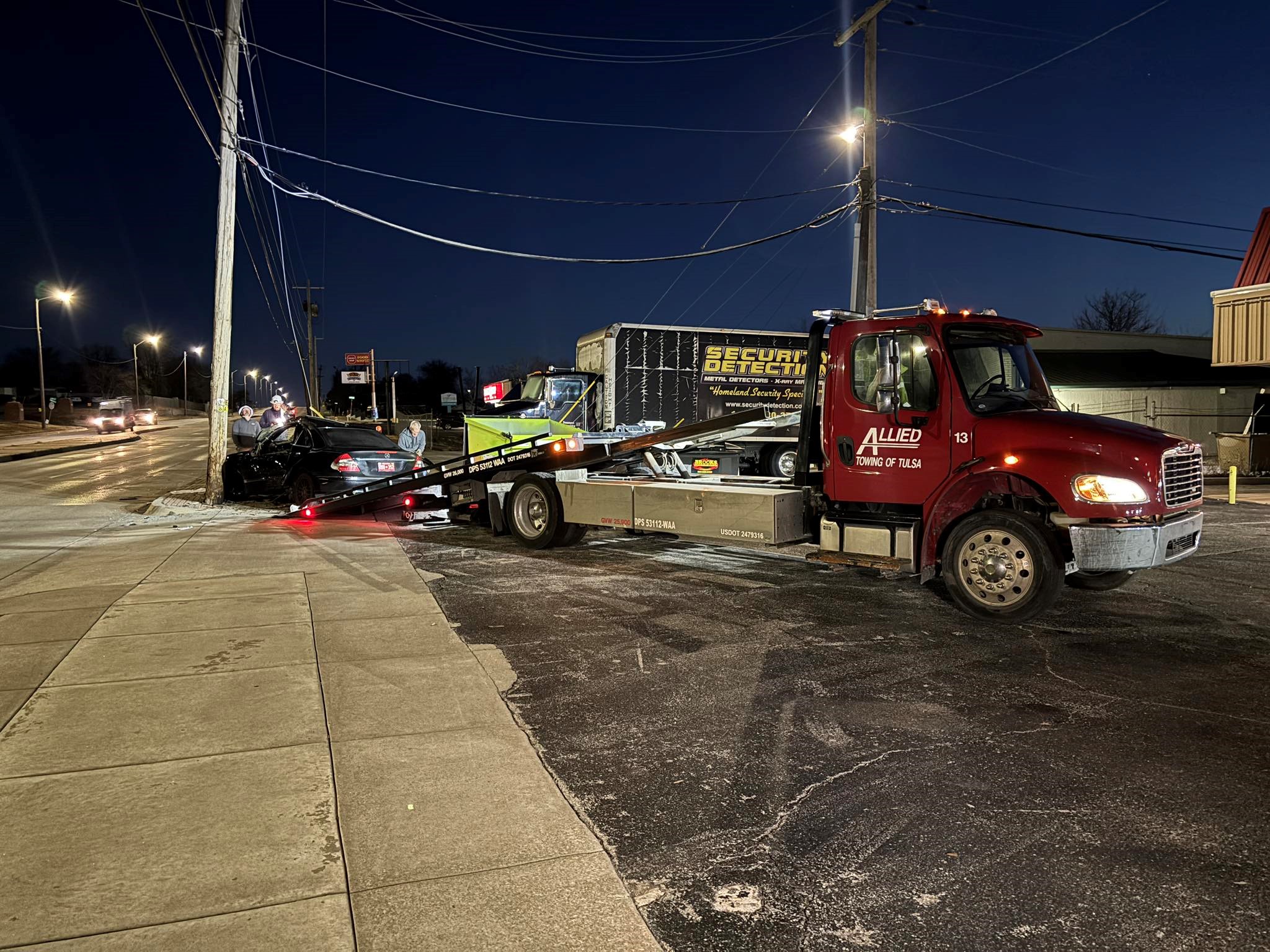 31st and Memorial Fatal wreck.jpg