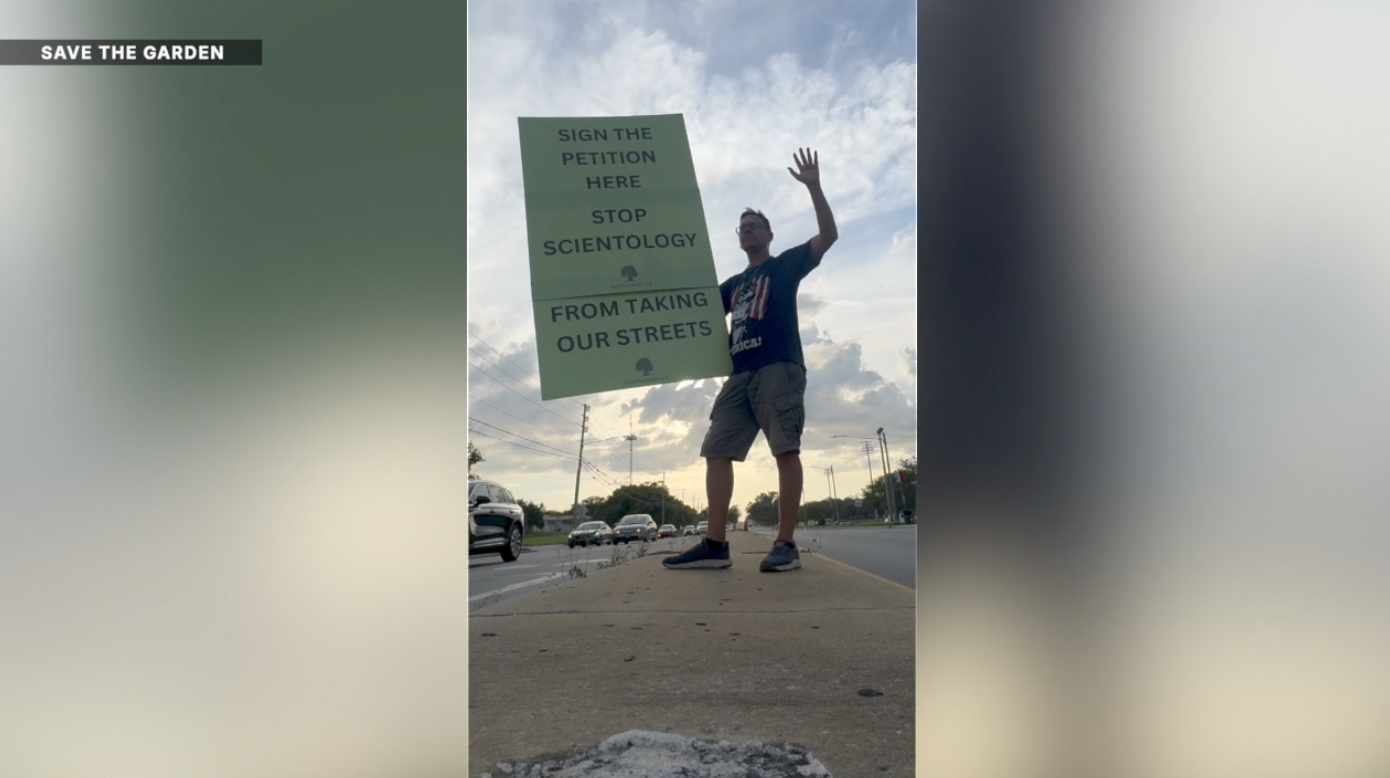 Clearwater group rallies to collect over 7000 signatures challenging City Council's South Garden Ave vote 