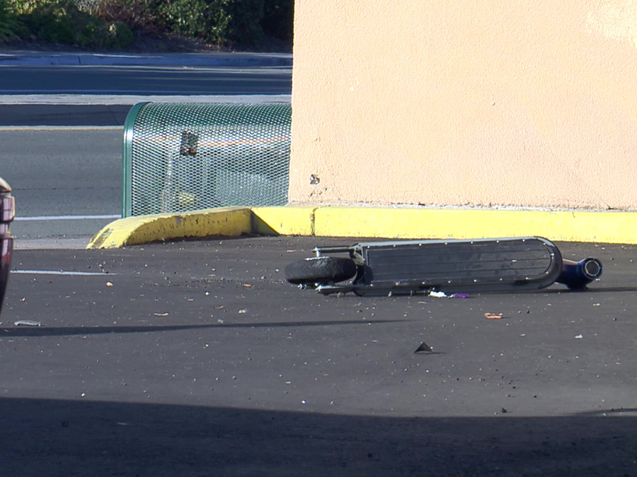 linda_vista_scooter_crash_112921.jpg