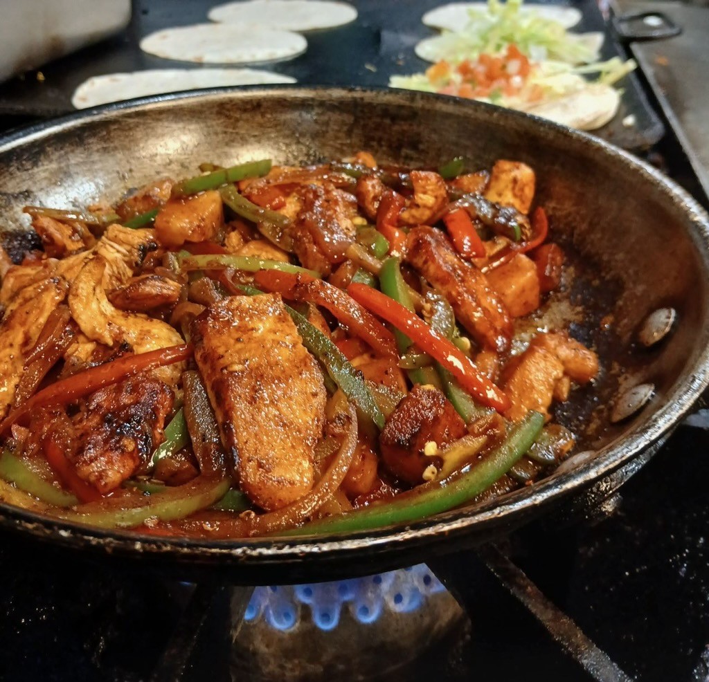 J & T'S Kitchen.jpg