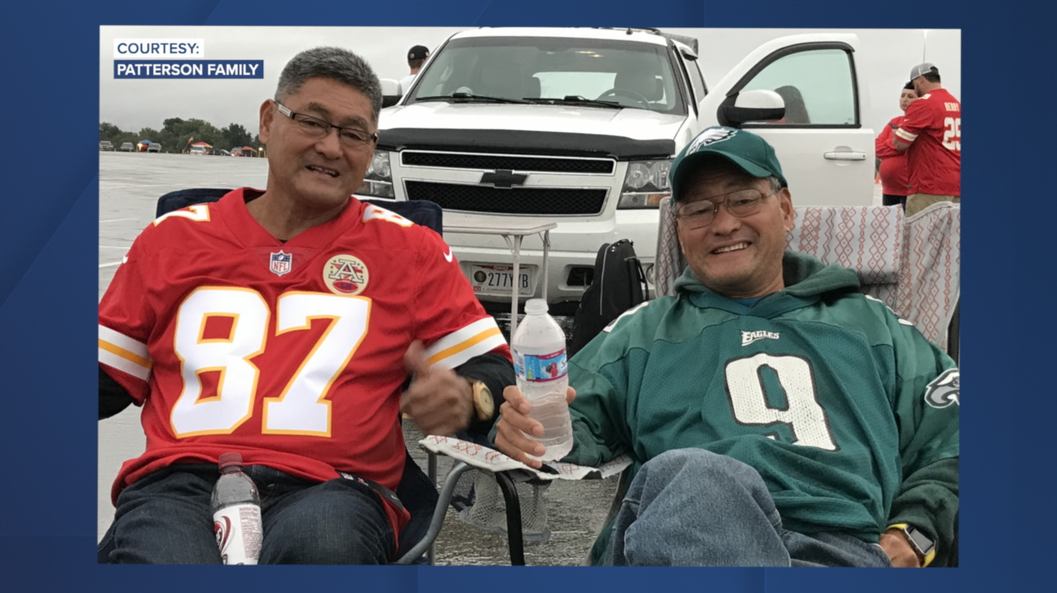 twin football fans.png