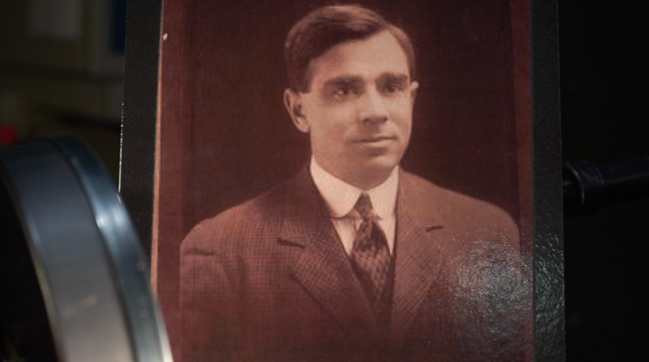 detective george klein.png