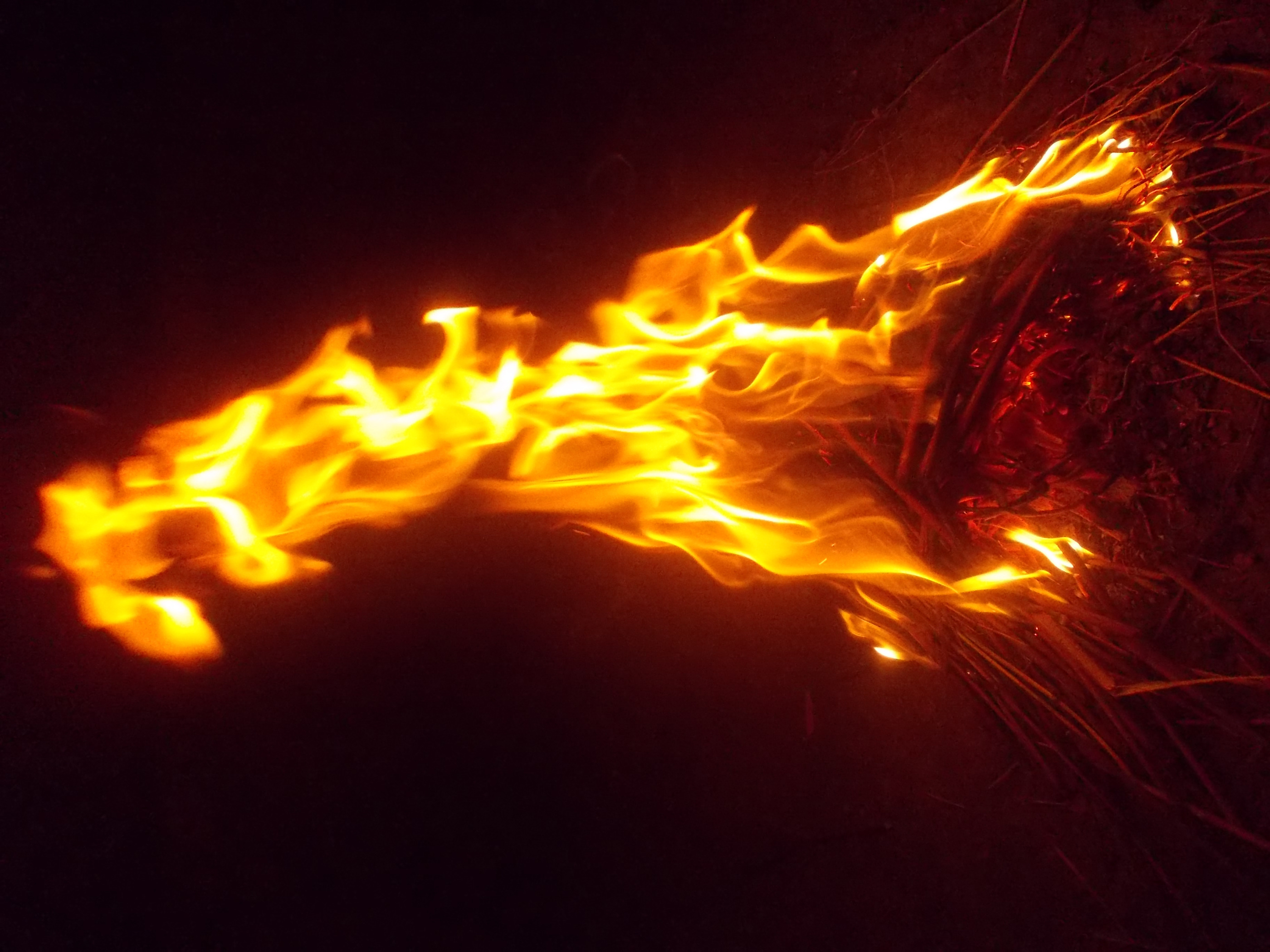 fire-texture-SBI-300542401.jpg