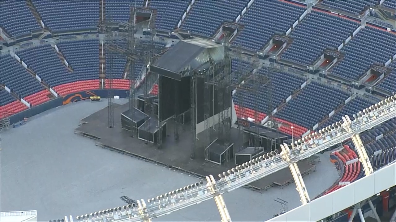 taylor swift stage empower field