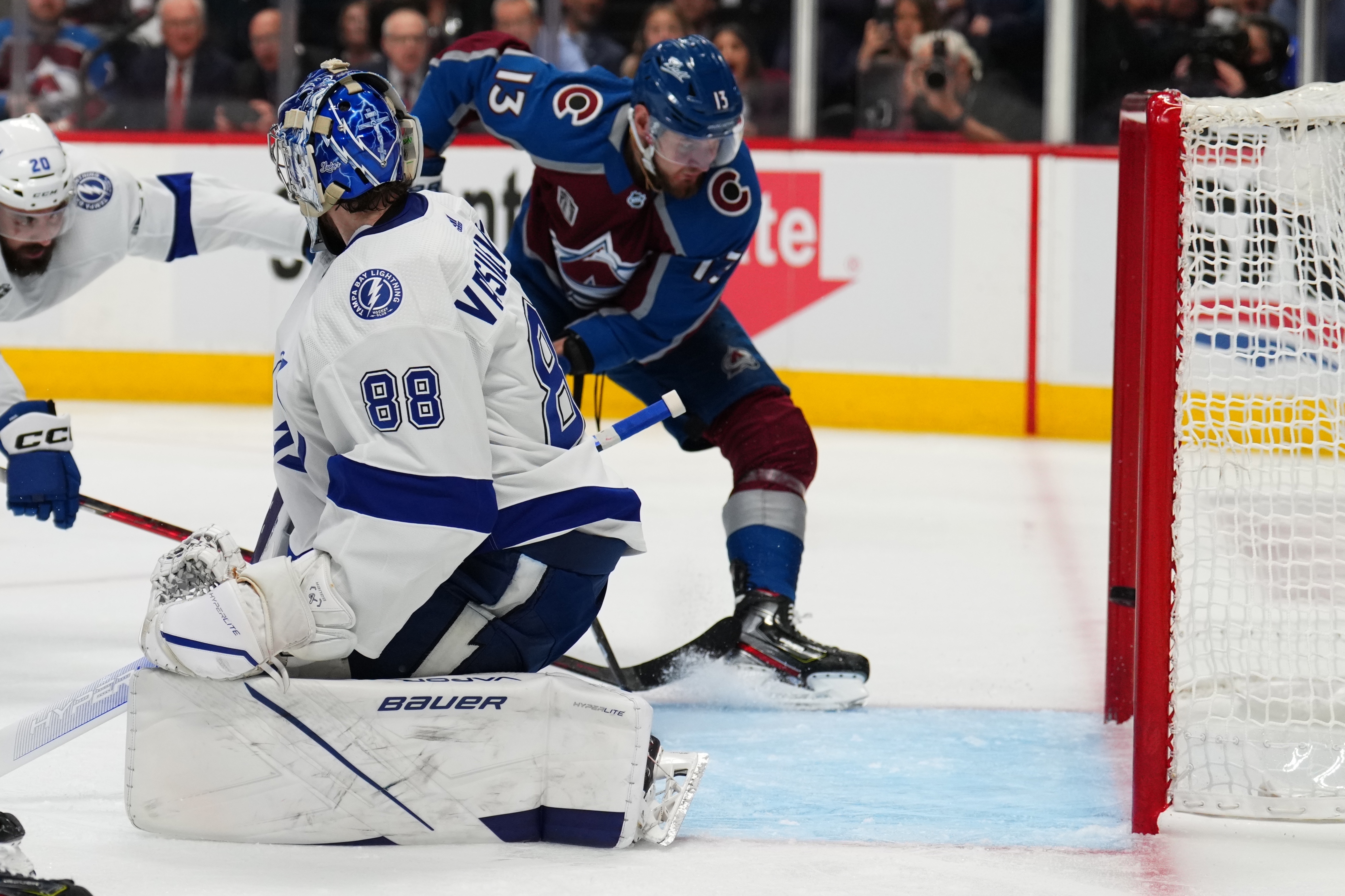 Stanley Cup Lightning Avalanche Hockey