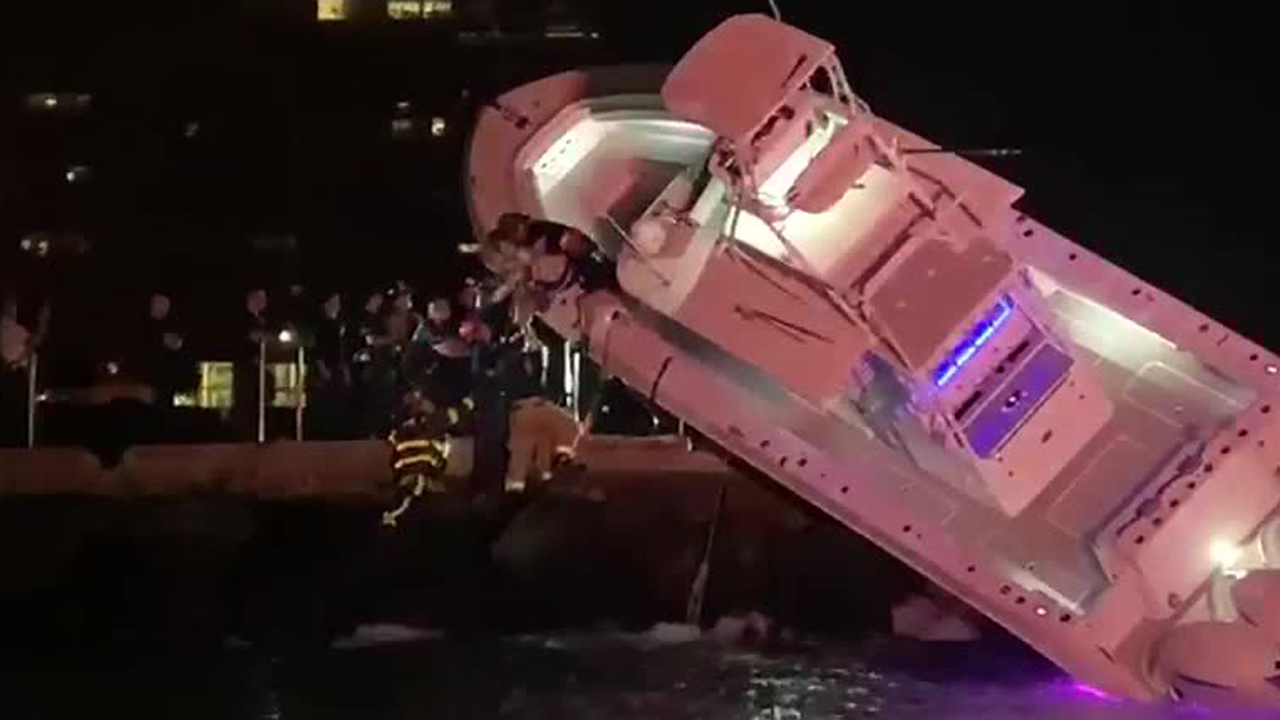 wptv-boat-crash-hollywood.jpg