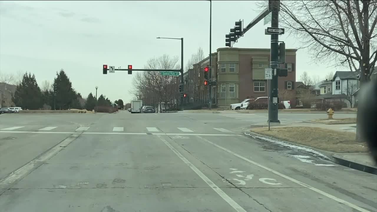 What's Driving You Crazy: Can the far right lane on E. 29th Ave. at Central Park be used as a turn lane? 