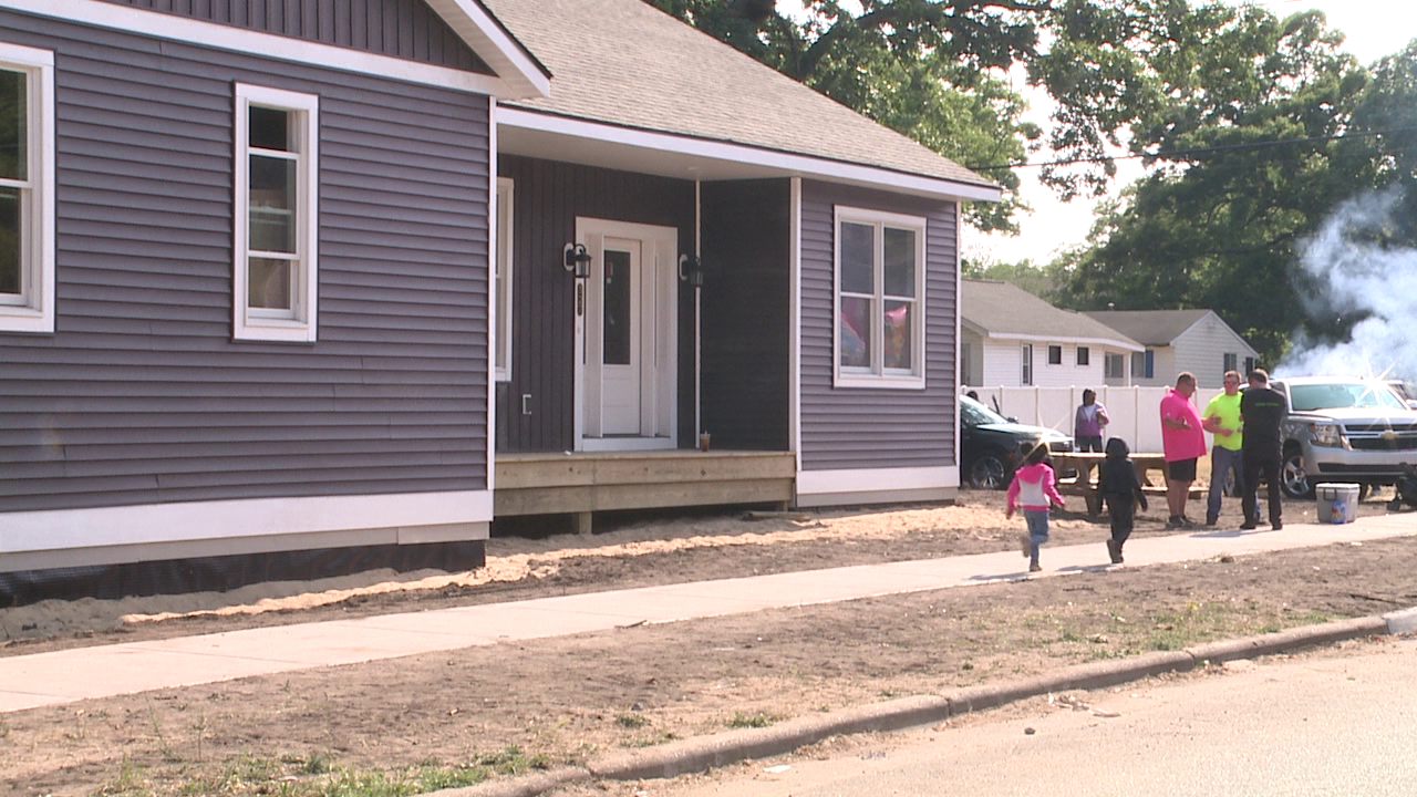 Muskegon Heights home.png
