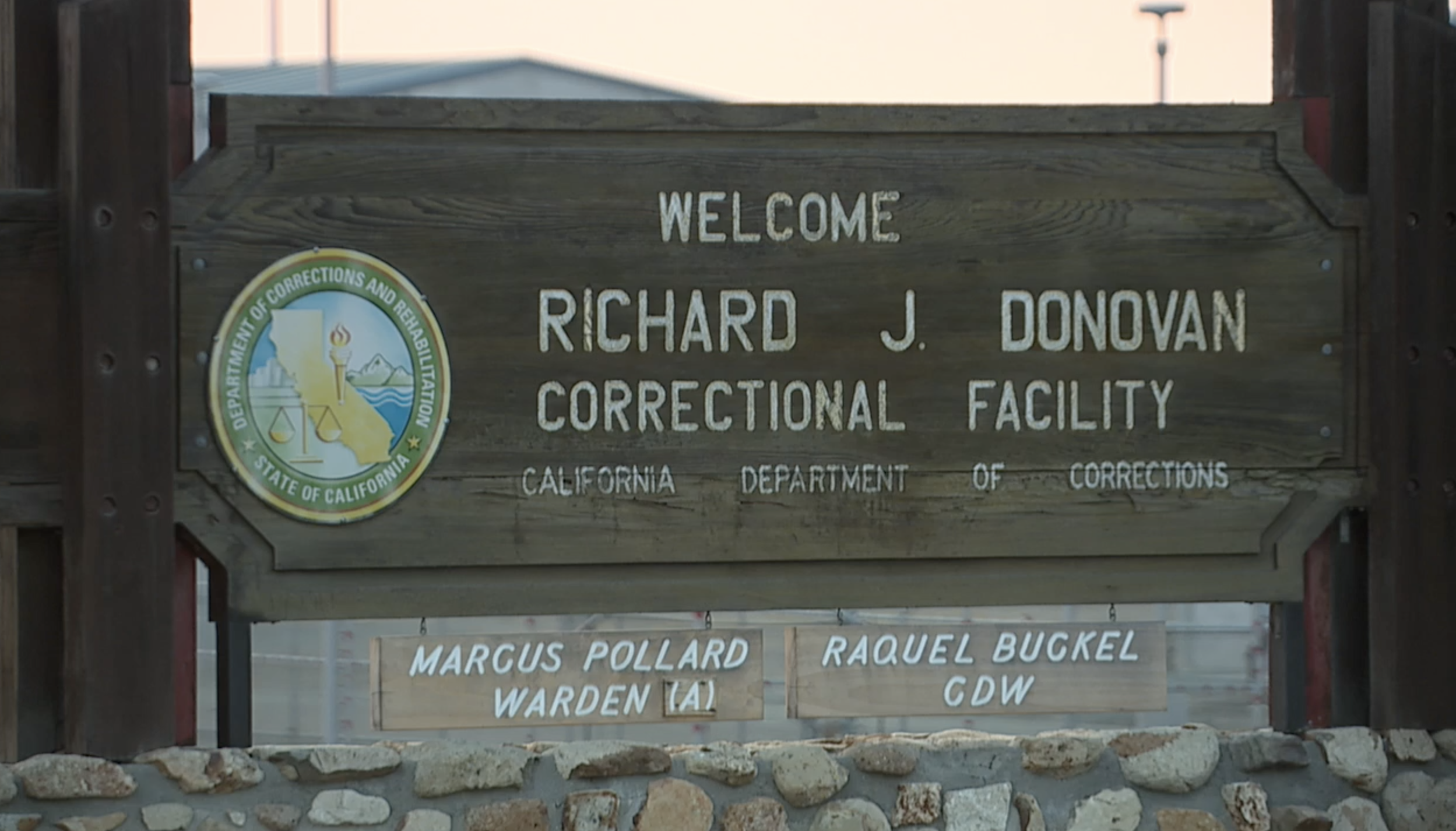 donovan state prison sign.png