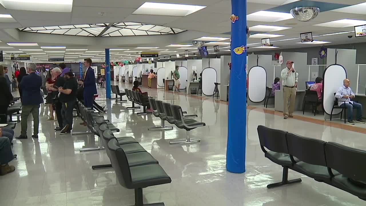 New veterans service center opens at Annapolis MVA branch
