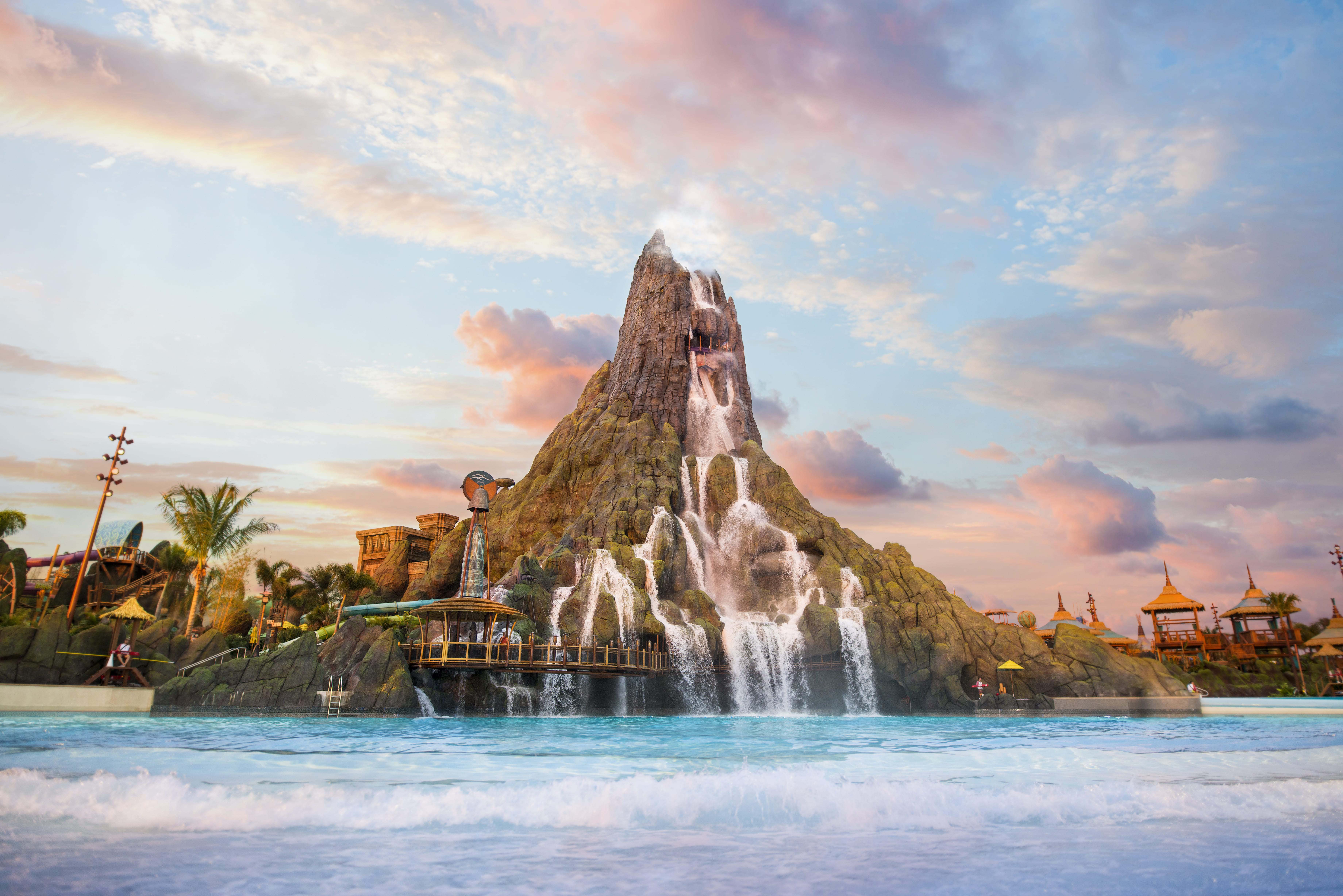 universal_orlando_resort_s_volcano_bay_is_now_open.jpg