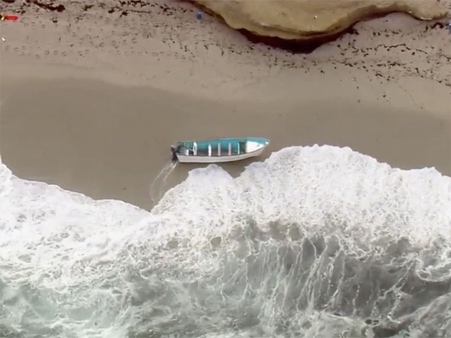 la_jolla_rescue__boat_sky10_052021.jpg