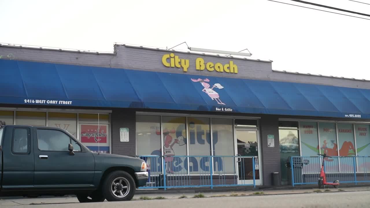 City Beach Richmond 01.jpg