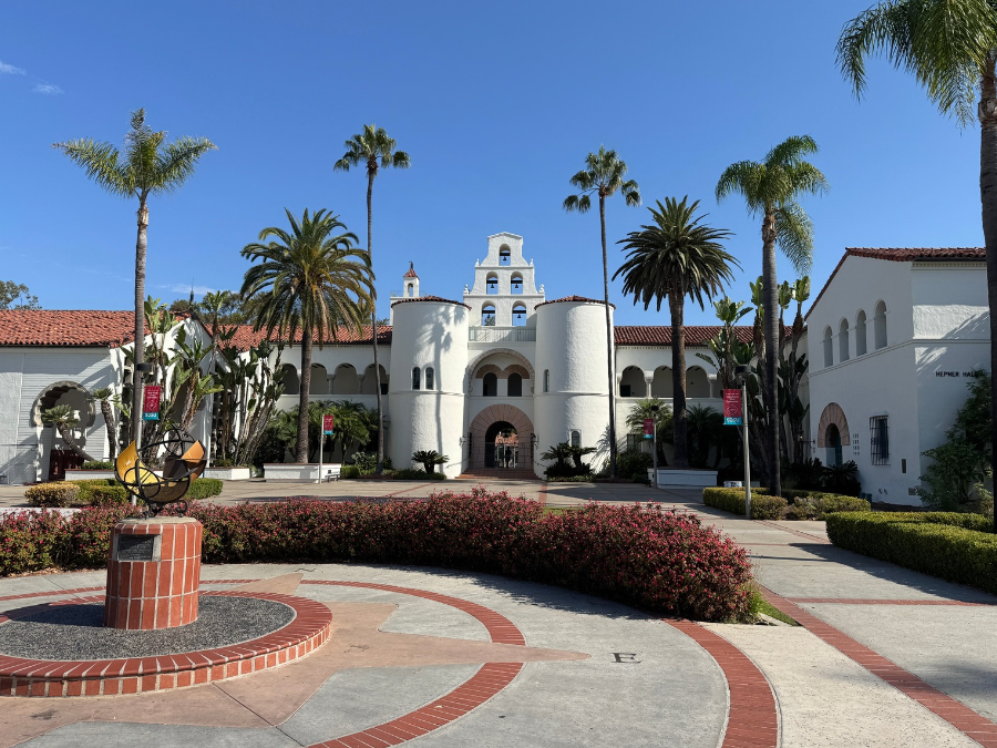 sdsu_campus_fountain_tong.png