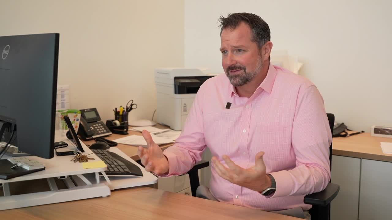 Tampa dealerships see EV sales soar ahead of $7500 tax credit cutoff