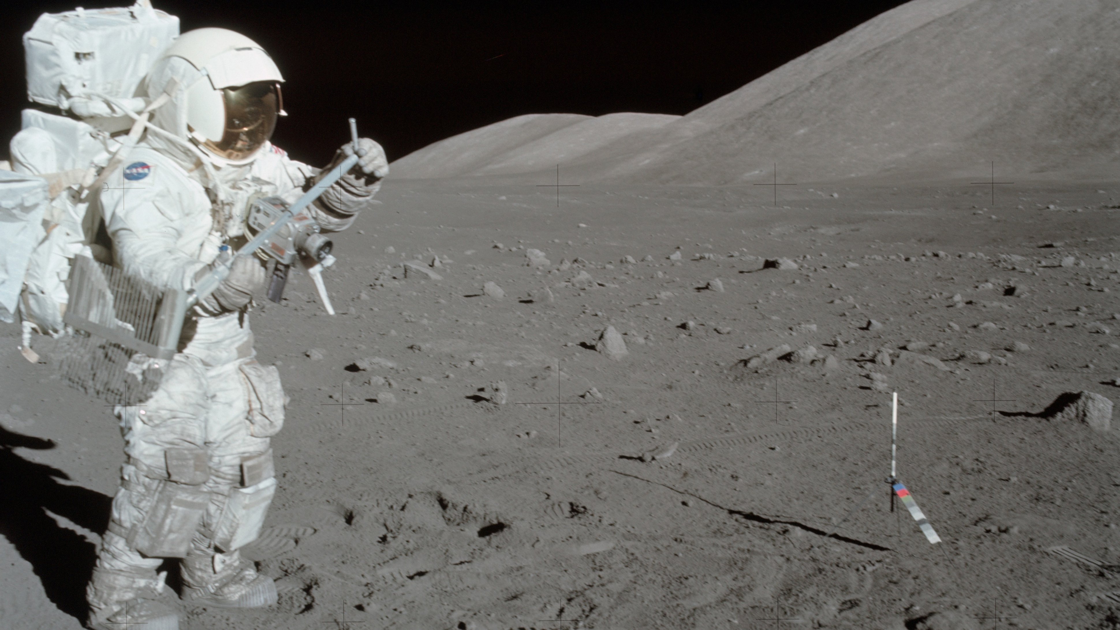 Sen. Peters' bill to protect Apollo landing sites on the moon signed into law - Vimarsana News