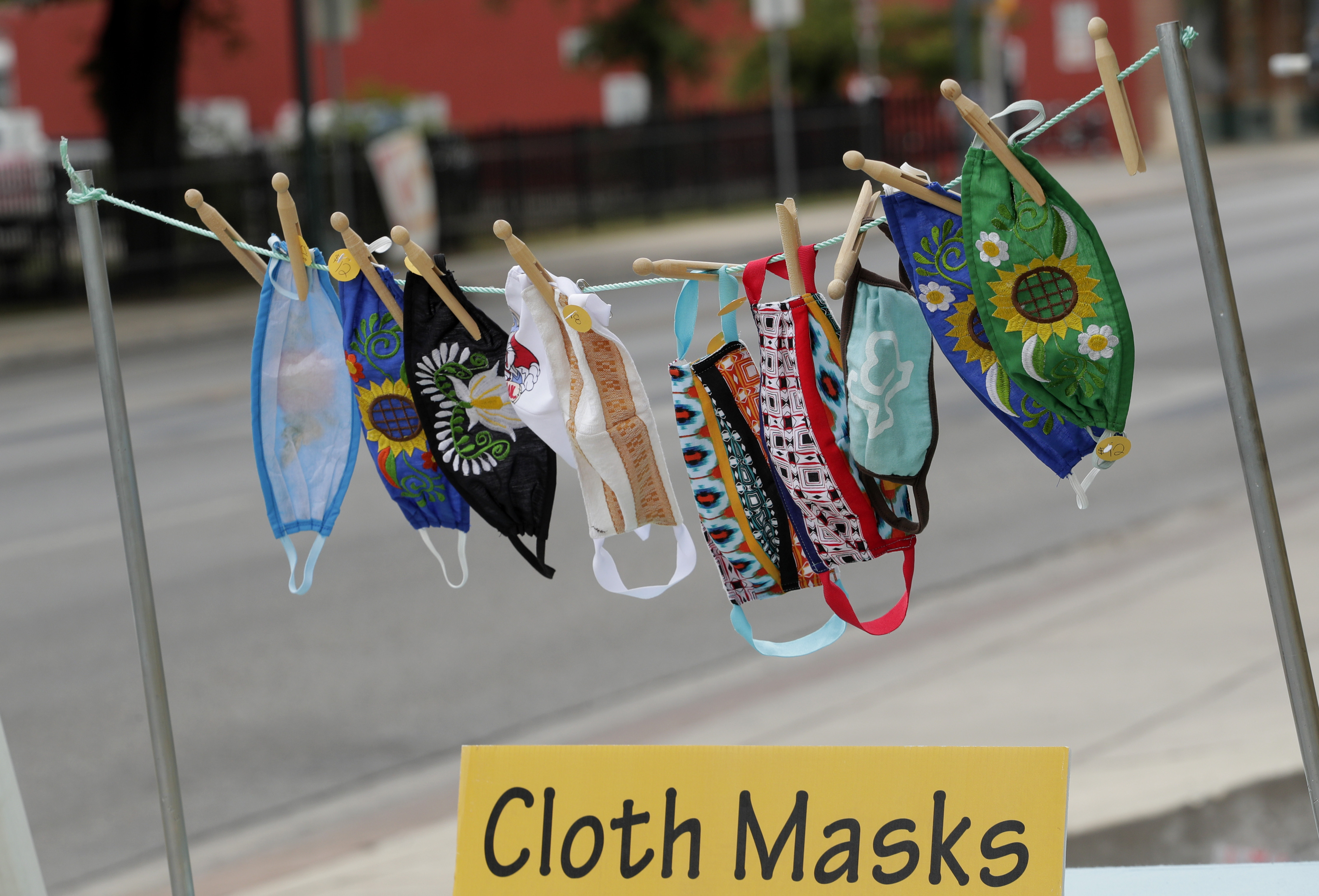 Yes, your homemade mask is effective; study shows which ones to avoid