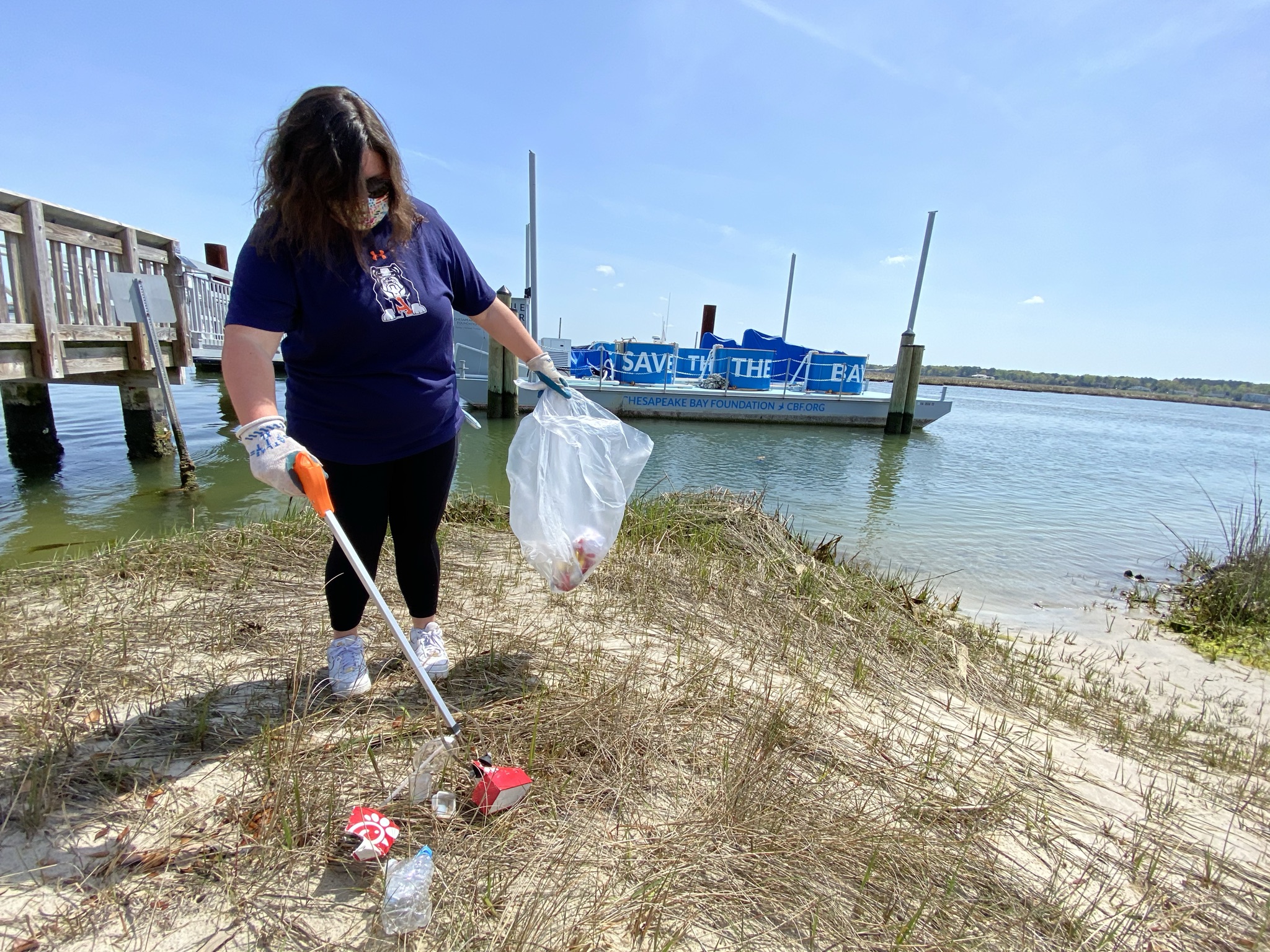 On Clean the Bay Day, participants can clean up litter along shorelines and in parks (Credit Kati McCarter).jpeg