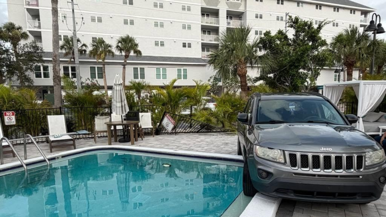 Jeep loses control, crashes through fence, stops just short of pool: CPD