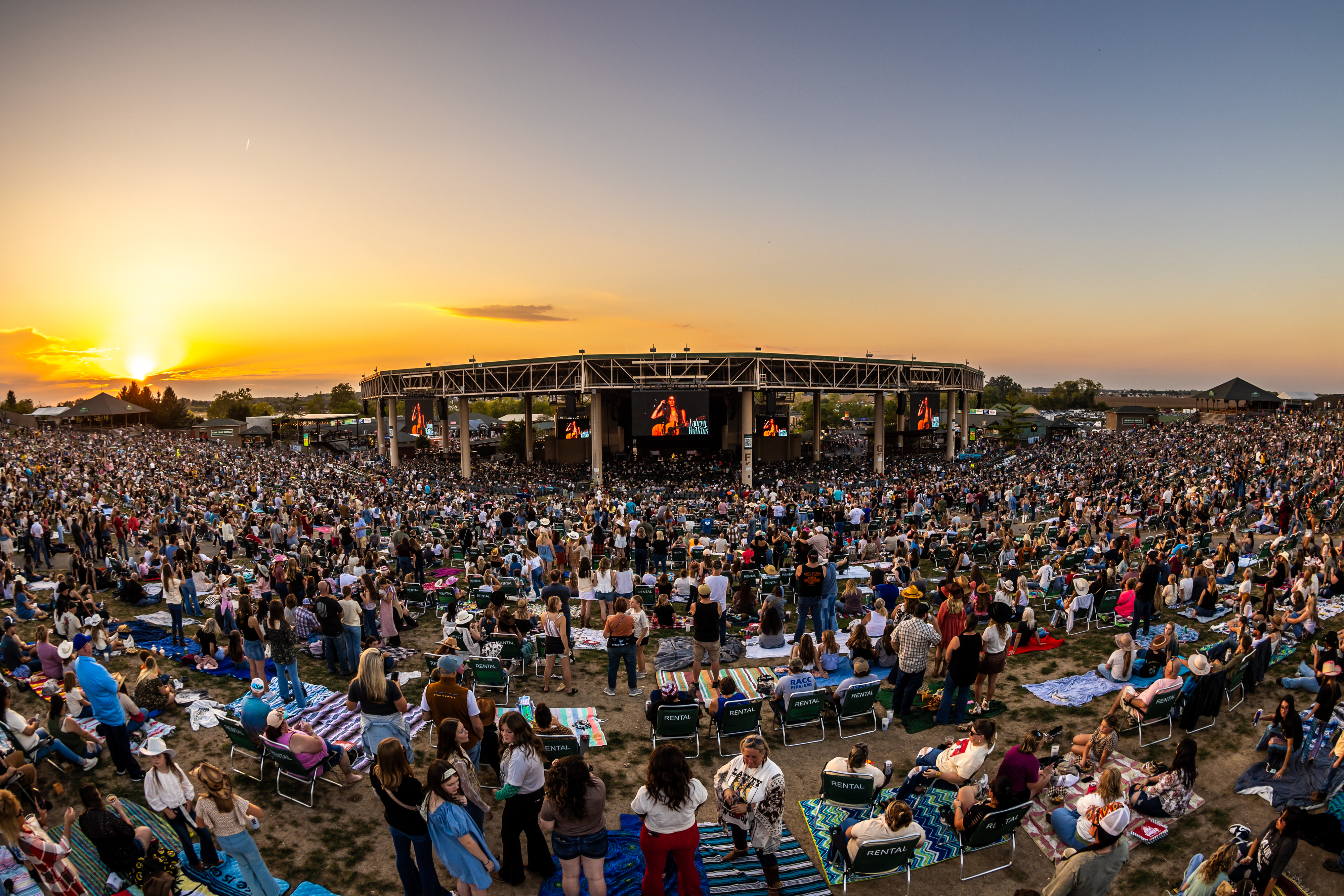 IN: Lainey Wilson at Ruoff Music Center in Noblesville