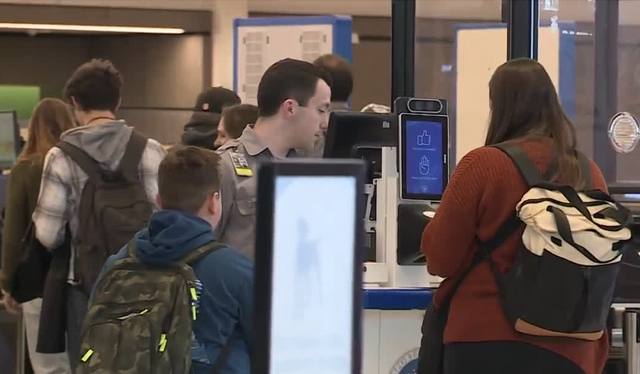 Security line at KCI.png