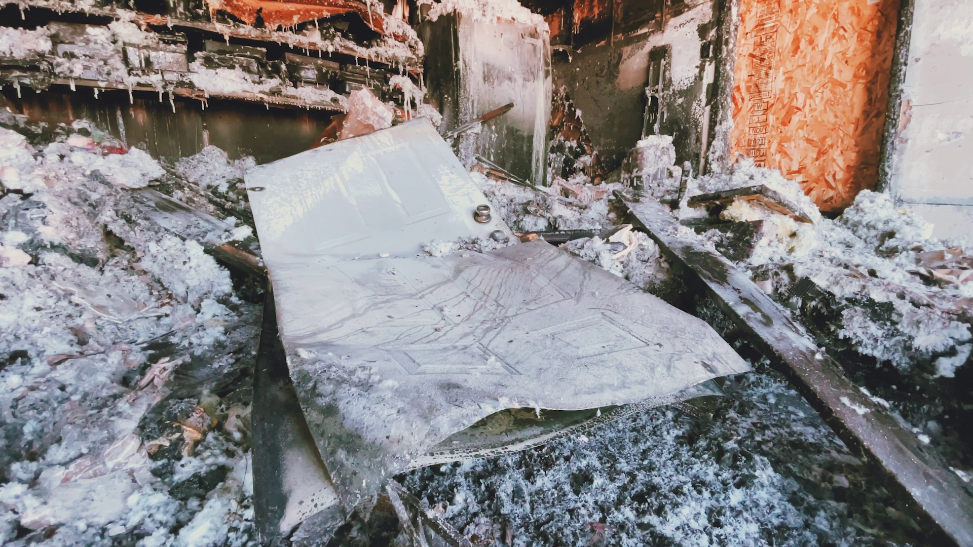 Great Falls house "uninhabitable" after overnight fire 