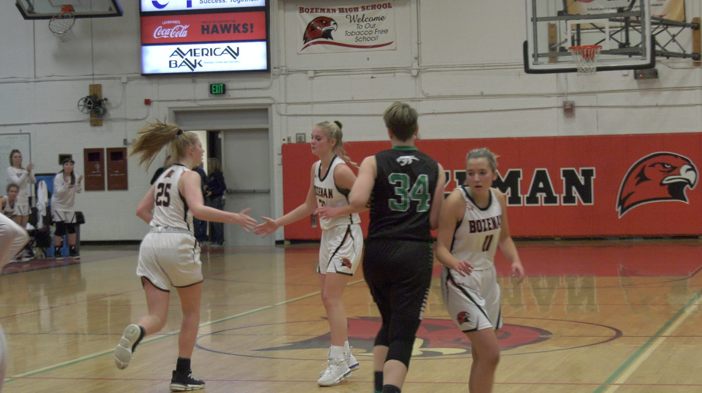 Lady Hawks escape Belgrade