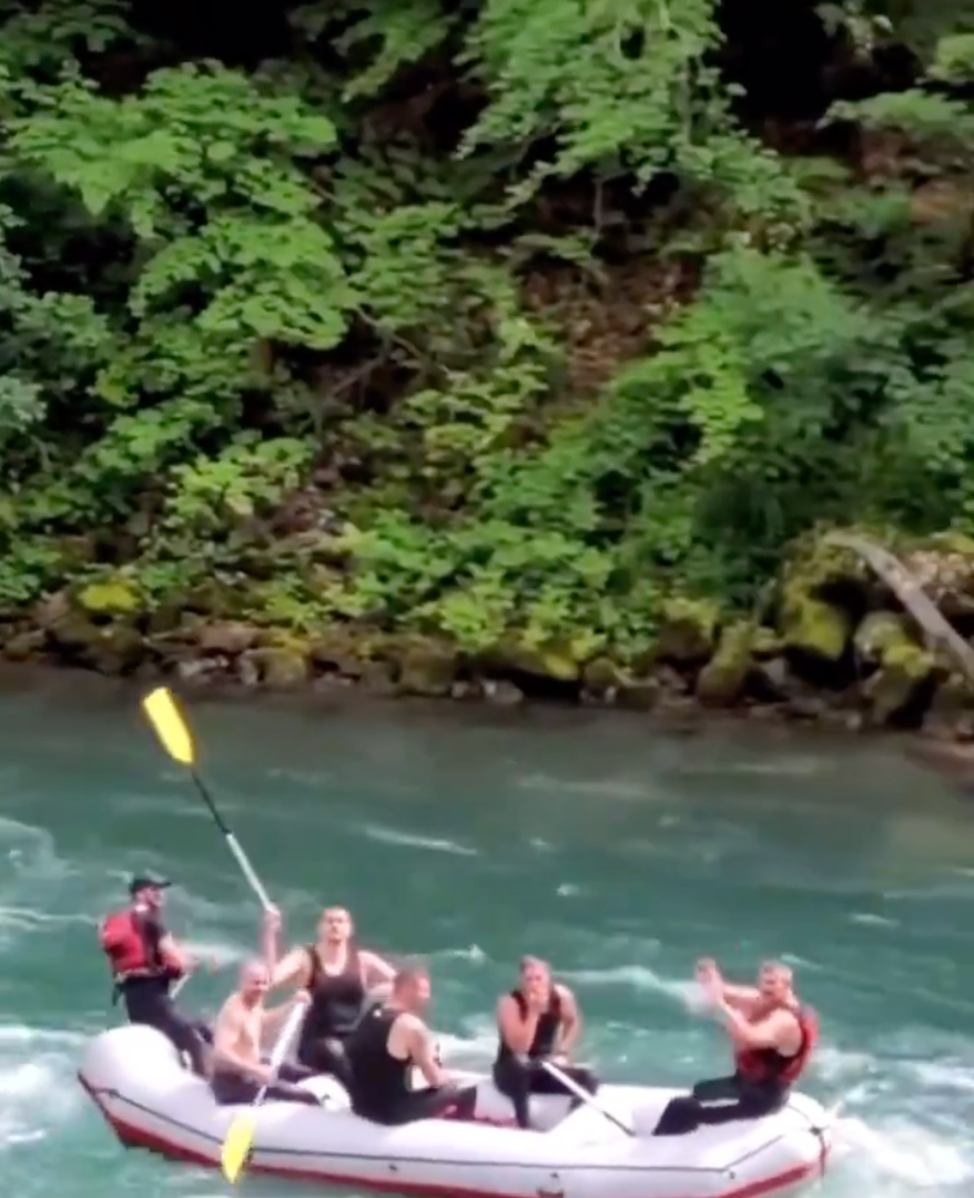 Jokic not wearing life jacket while rafting
