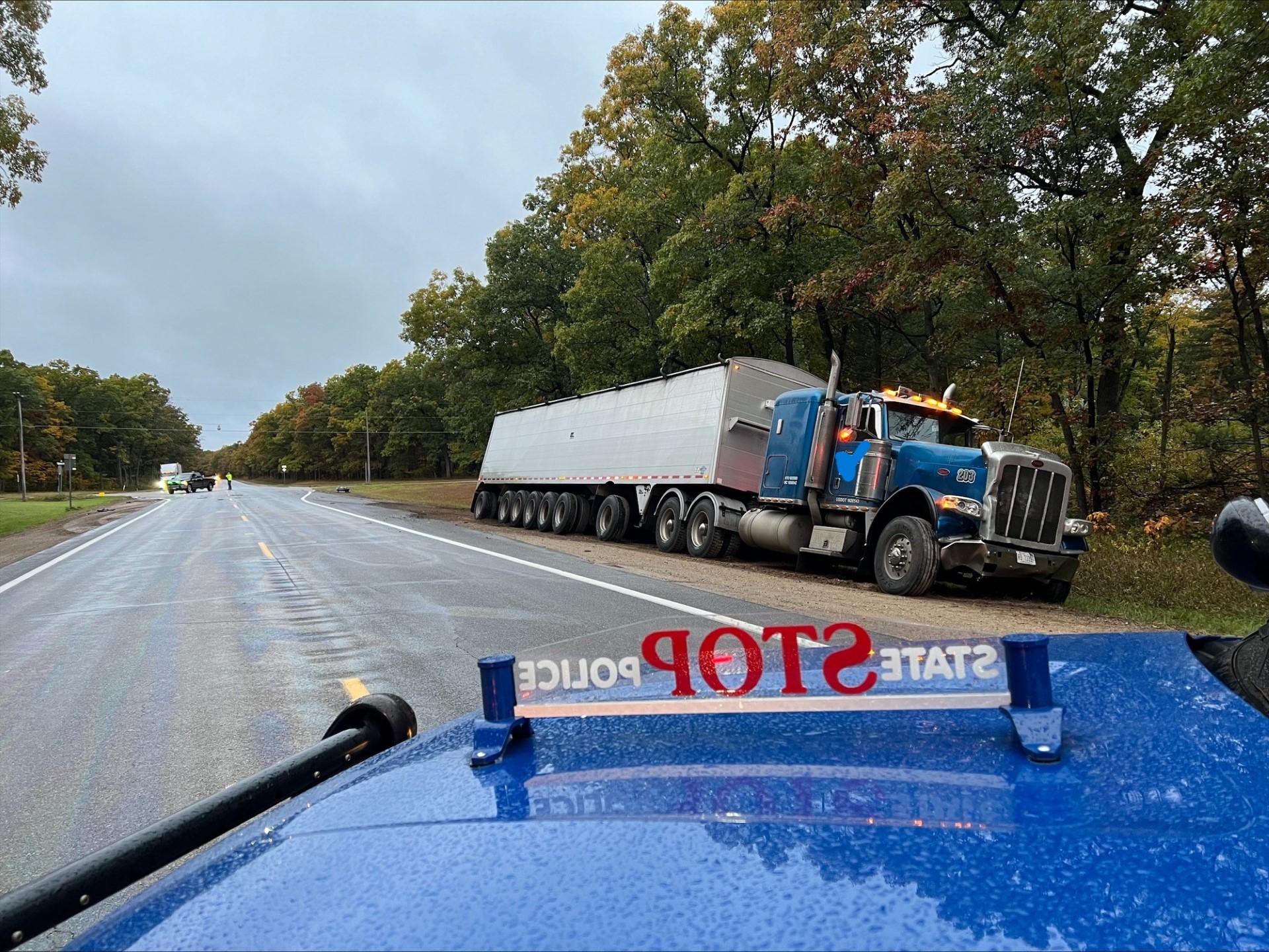 Newaygo County semi crash