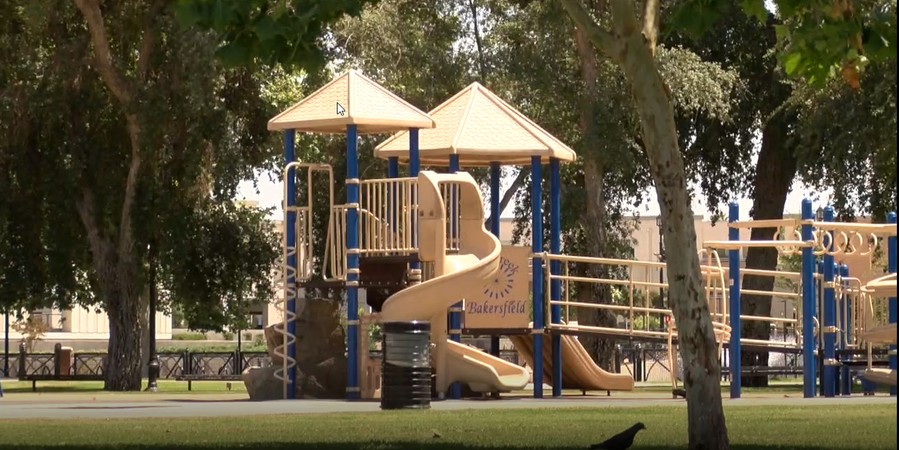 Playground Equipment 