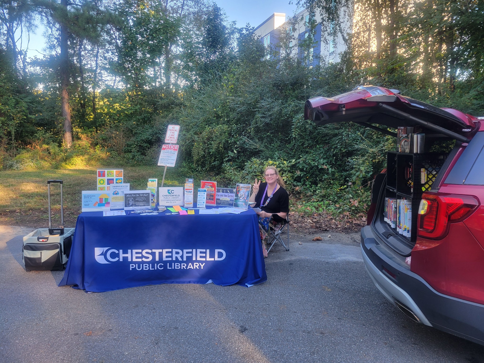 Chesterfield Public Library raising funds for mobile library to bring books, computers to neighborhoods
