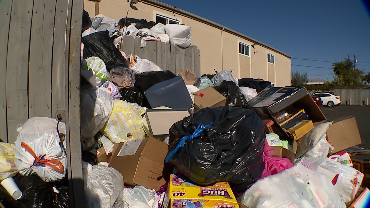 trash pile up.jpg