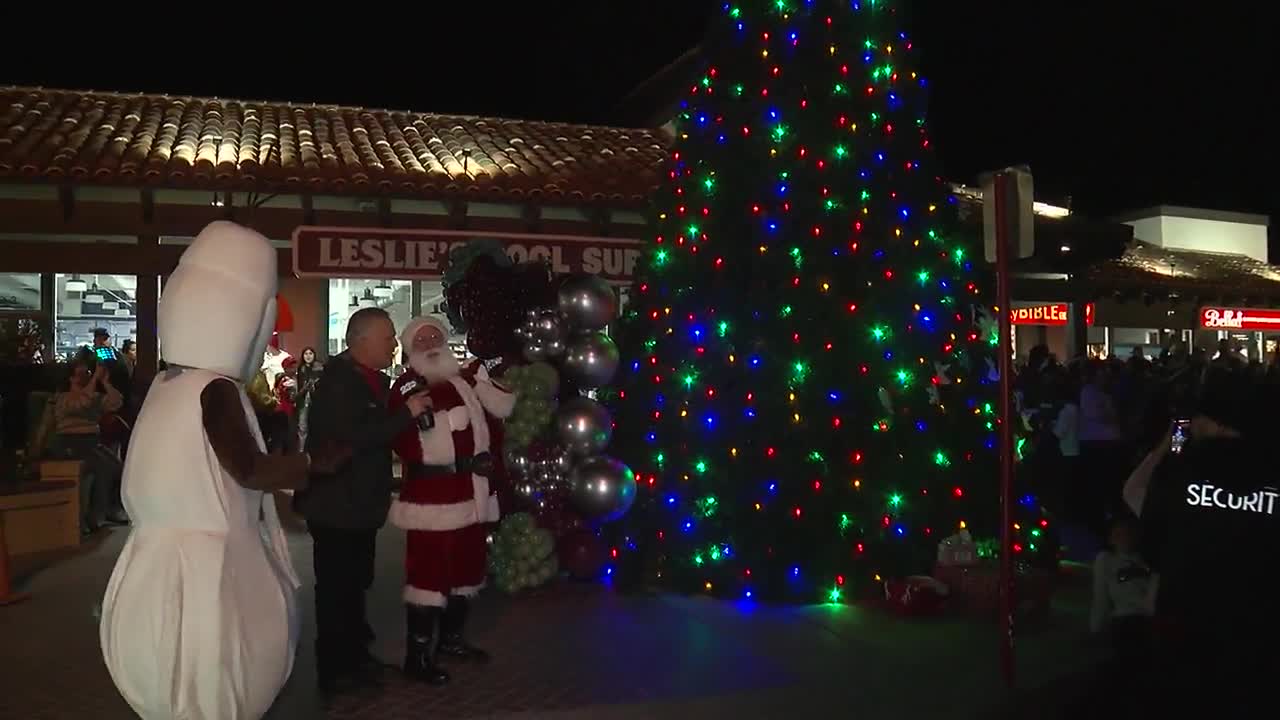 Bakersfield Christmas Tree Lighting 2022