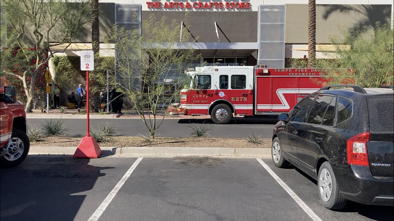 PEPPER SPRAY TEMPE MARKET PLACE
