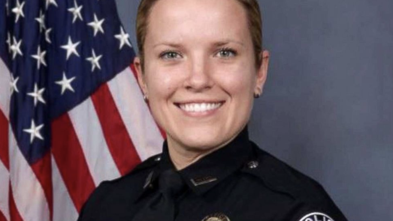 Kentucky police officer dies on xmas - Deidre Mengedoht.png
