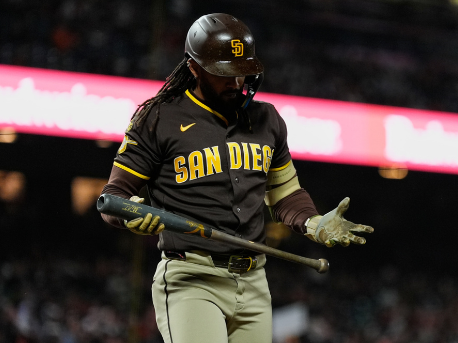 fernando_tatis_050426_ap.png